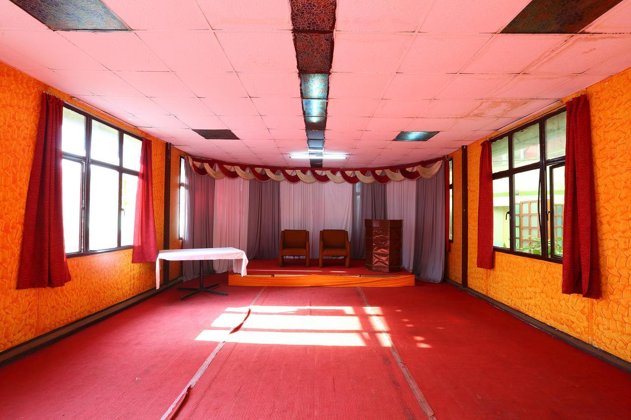 Hotel Charring Cross Ooty Luaran gambar
