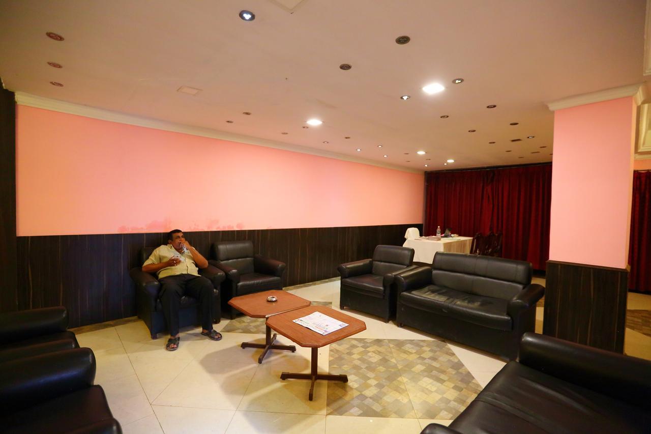 Hotel Charring Cross Ooty Luaran gambar